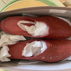 Easy Spirit Red Loafers Size 8
